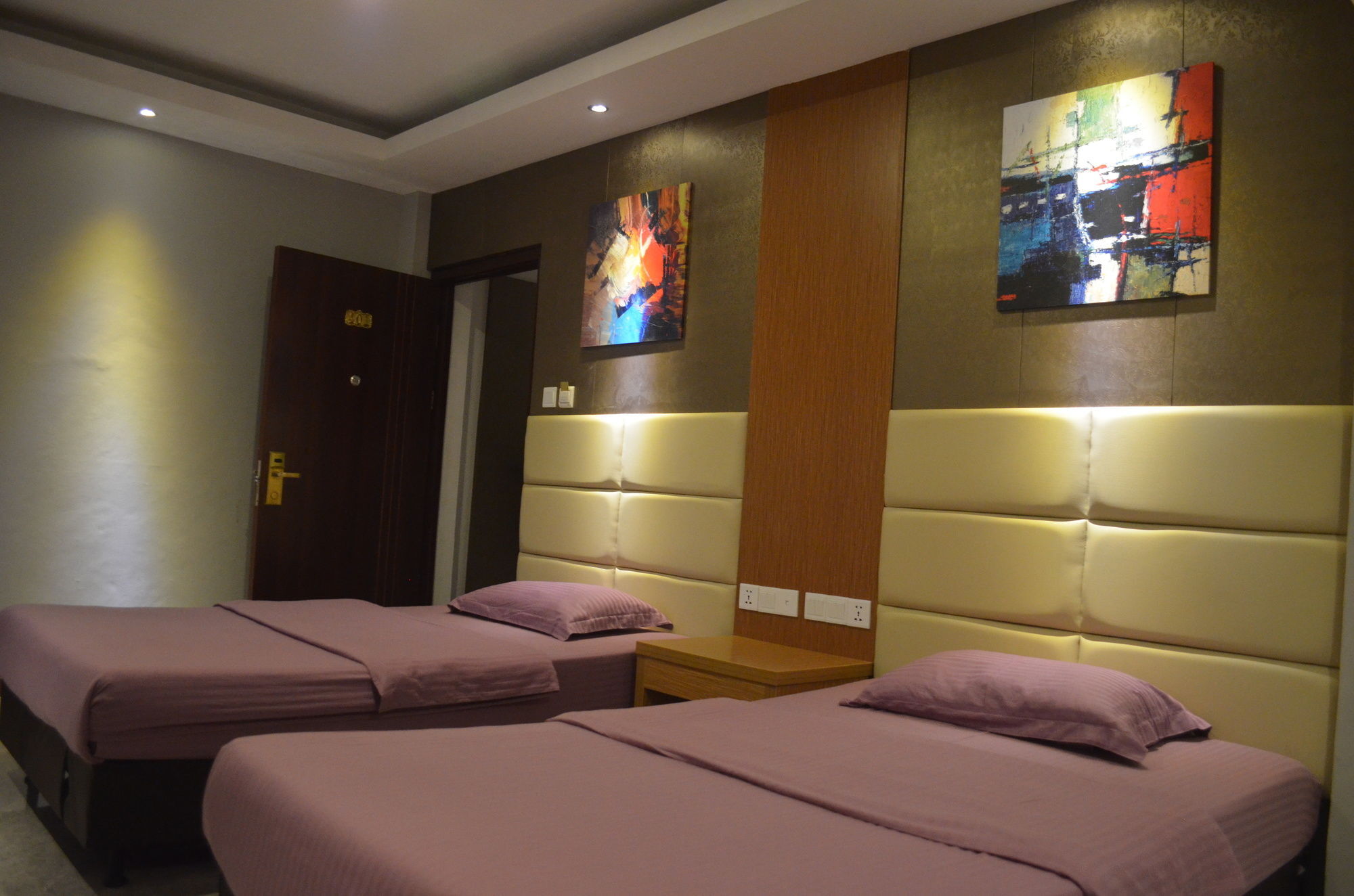 Mustika Gajah Mada Hotel Jakarta Luaran gambar